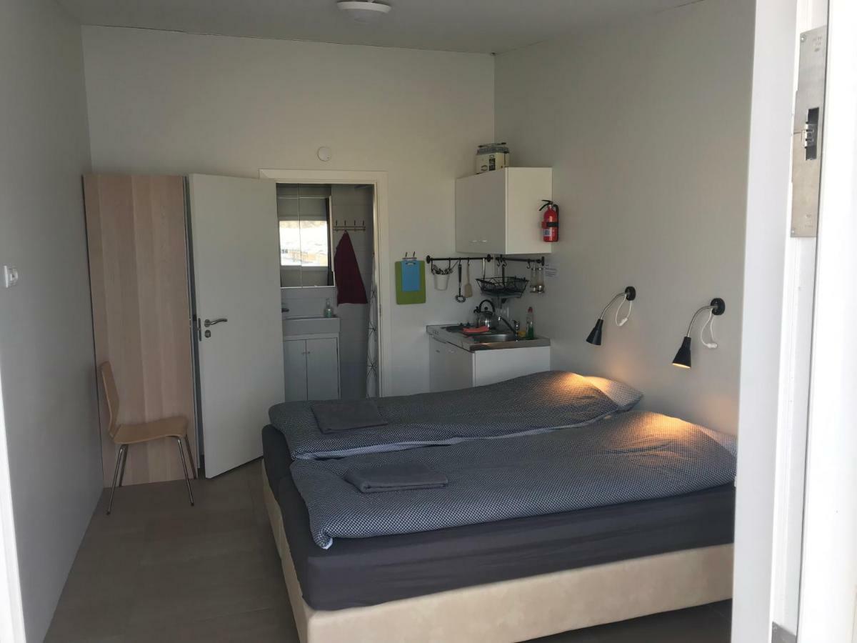 Laekjarkot Rooms And Cottages With Kitchen Borgarnes Ngoại thất bức ảnh